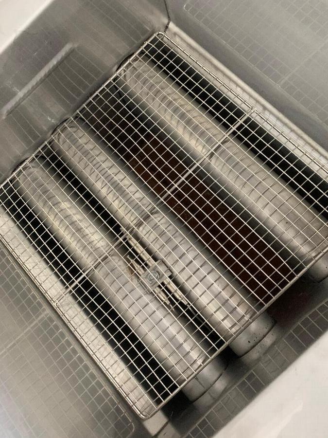 Deep Fryer Screen (13.5" x 13.5")