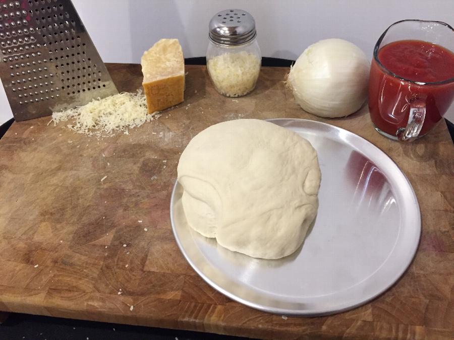 9" Aluminum Coupe Pizza Pan