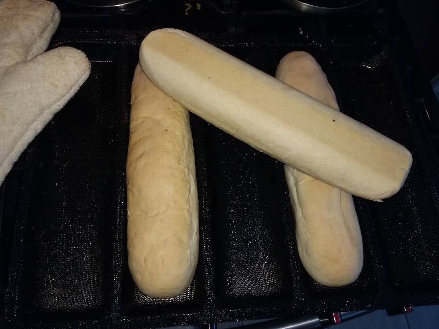 Baker's Mark 5 Compartment Sub Sandwich Silicone Bread Mold 12" x 2