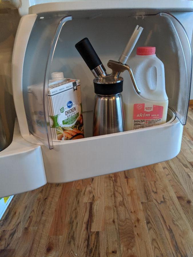 iSi 163001 Whipped Cream Dispenser .5 Liter