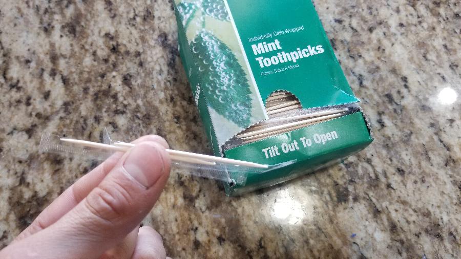 mint toothpicks
