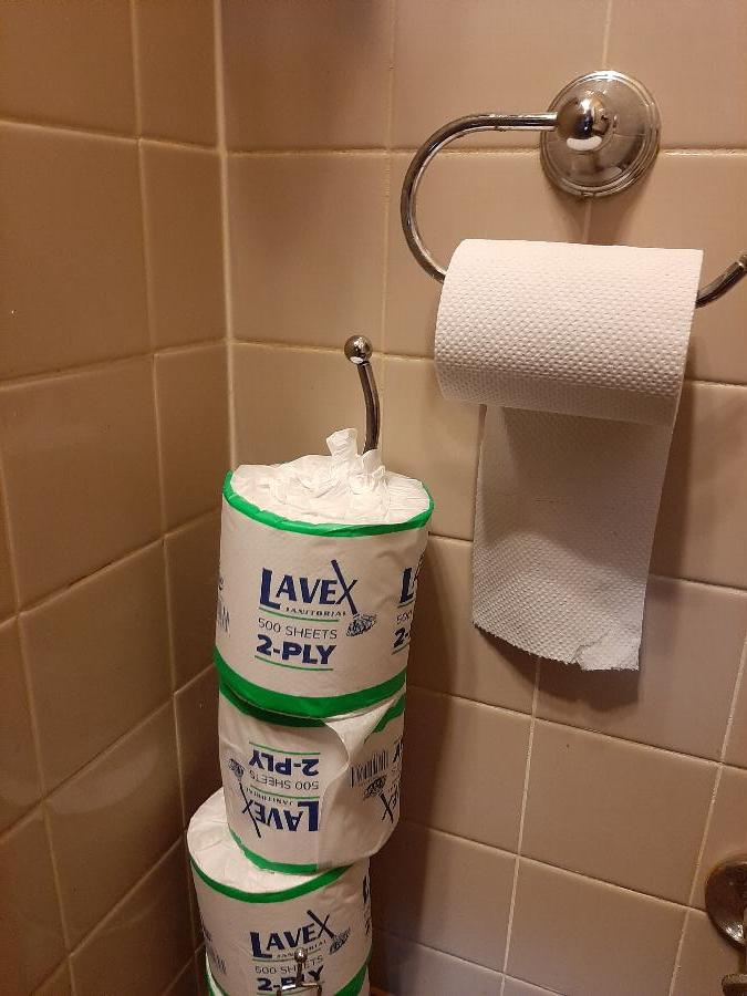 Lavex Janitorial IndividuallyWrapped 2Ply Standard 500 Sheet Toilet