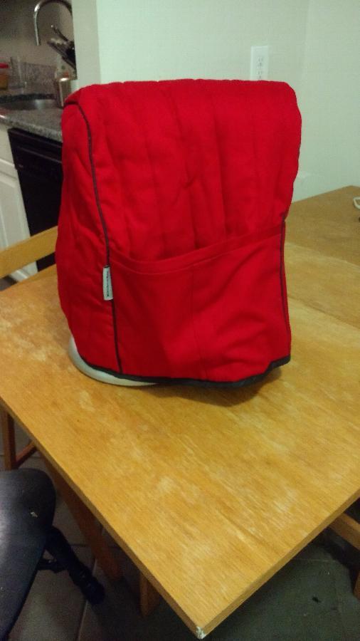 KitchenAid KMCC1ER Empire Red Quilted Cover for KitchenAid Stand Mixers