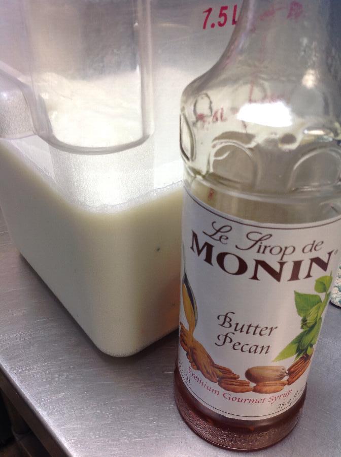 Monin Butter Pecan Coffee Syrup 750 mL