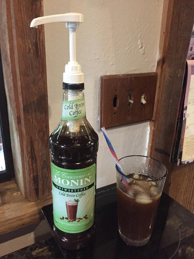 Monin Cold Brew Coffee Concentrate (1 Liter)
