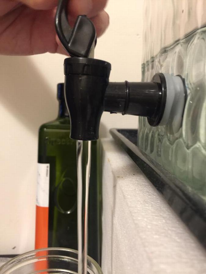 Replacement Black Spigot for Beverage Dispensers