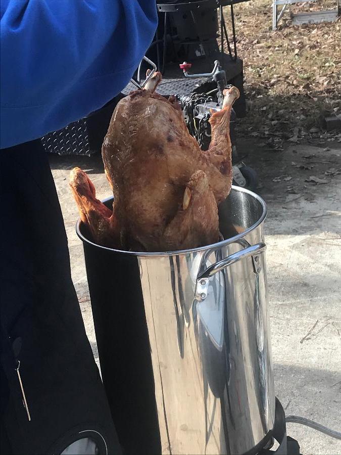 Backyard Pro 30 Qt. Stainless Steel Stock Pot / Turkey Fry Pot with Lid