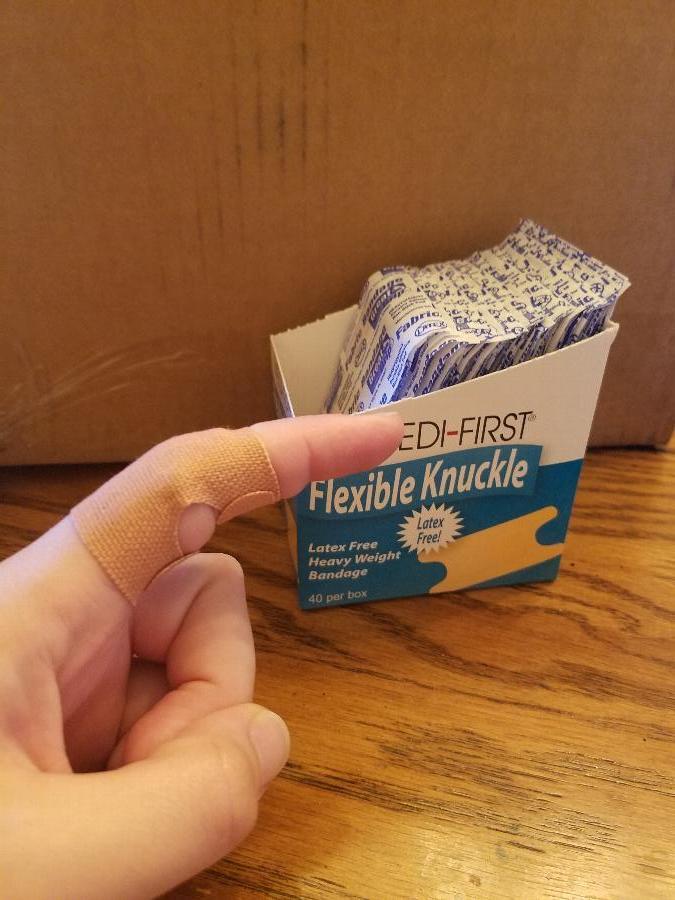 Medique 61678 MediFirst Woven Knuckle Bandage 40/Box