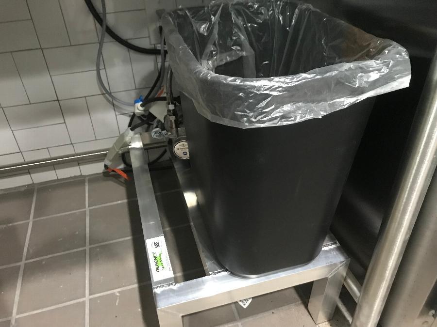 Aluminum Dunnage Rack (24" x 14" x 8") staurantStore