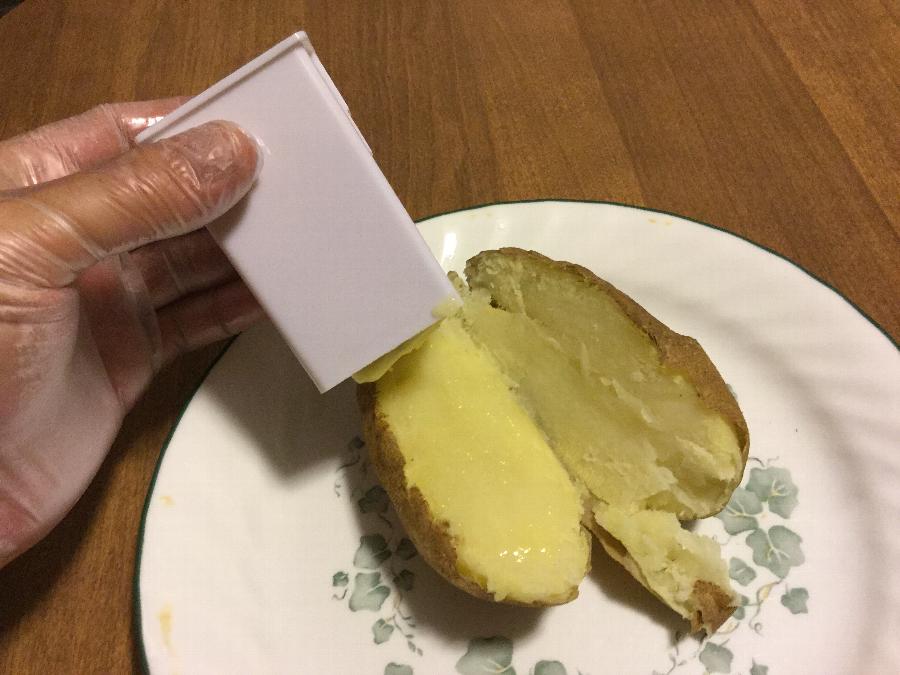 Corn Butter Spreader, PushType