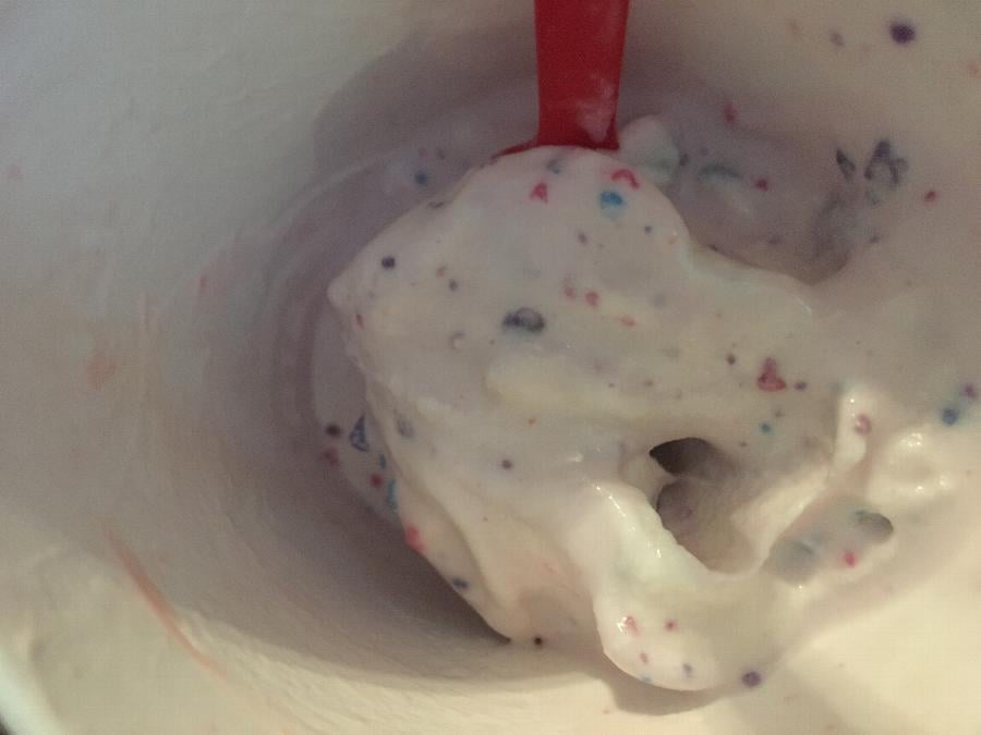 Dutch Treat Cotton Candy Crunch Ice Cream Topping 10 lb.