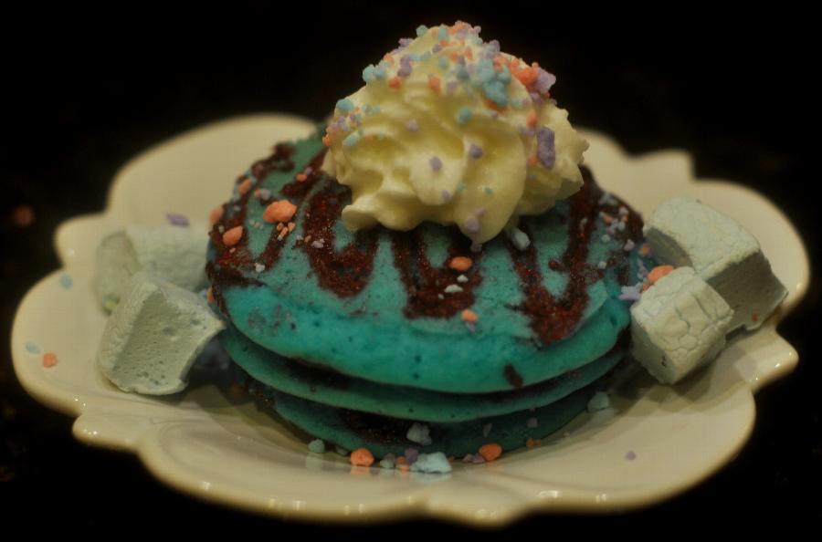 Dutch Treat Cotton Candy Crunch Ice Cream Topping 10 lb.