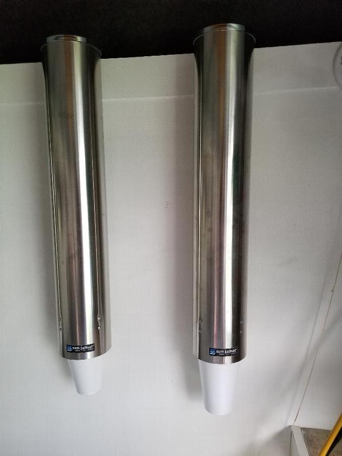 San Jamar C4400PF PullType Stainless Steel Wall Mount 12 24 oz. Foam