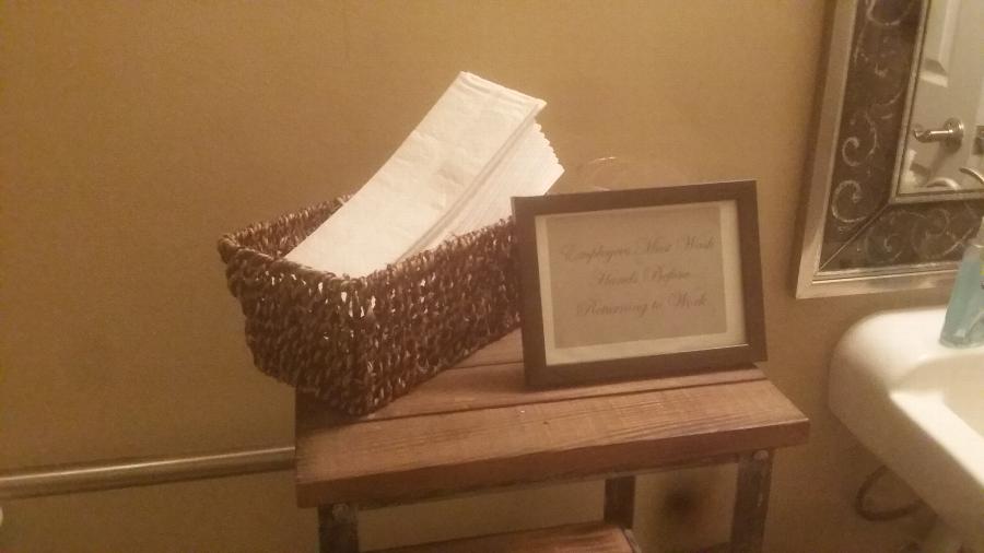 Hoffmaster BSK2151 Seagrass Wicker Guest Towel Basket / Holder