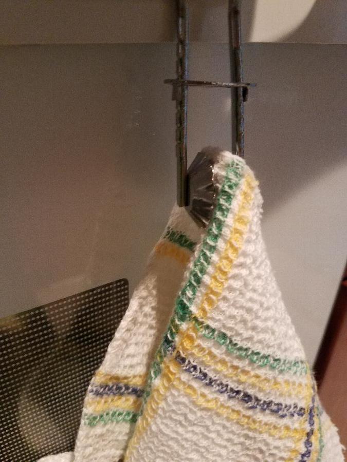 Metal Bar Towel Clip