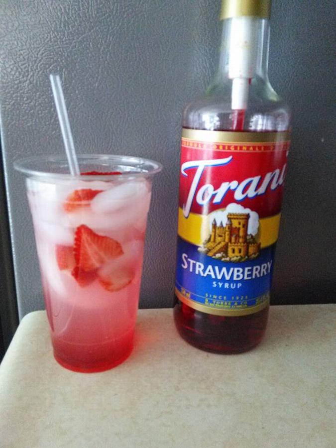 Torani Strawberry Syrup 750 mL Shop at staurantStore