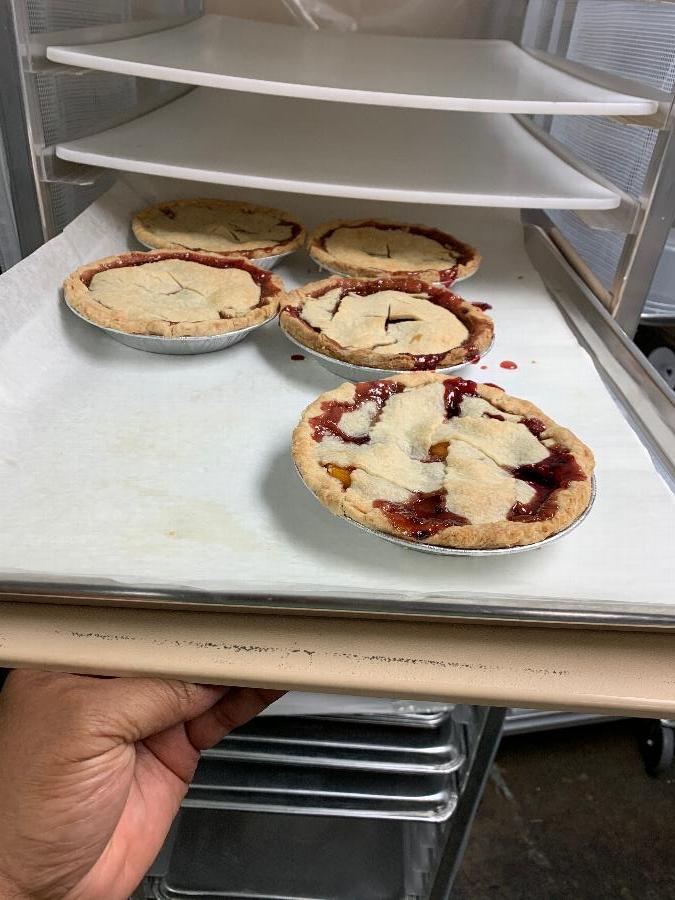 MFG Tray 2220085299 18" x 26" Fiberglass Proofing Board