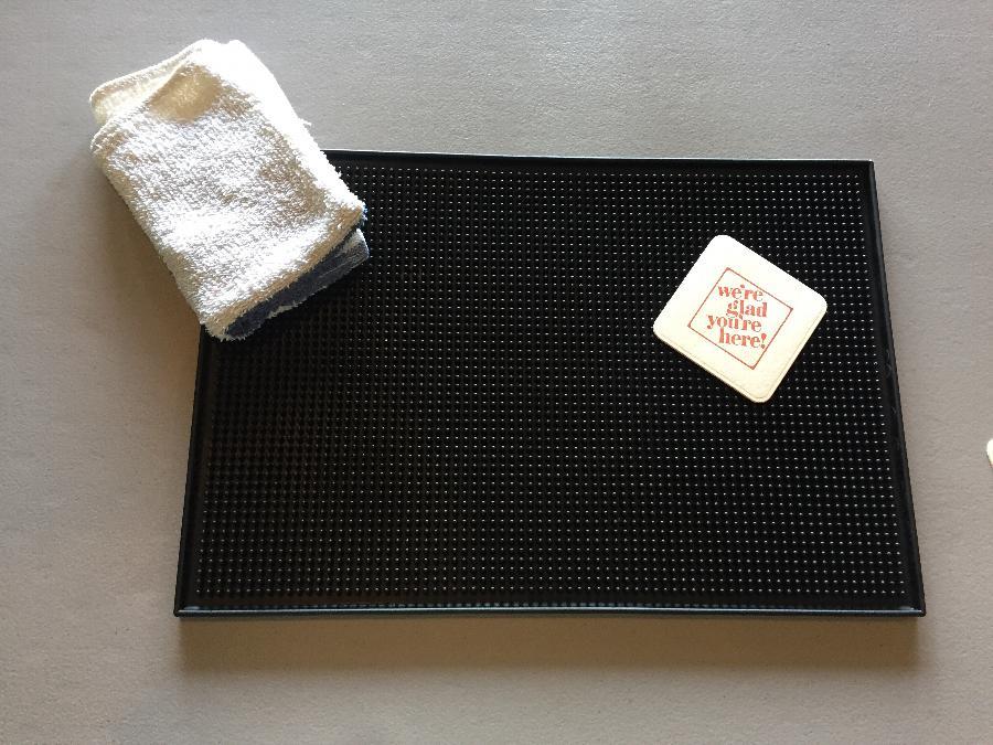 Rubber Bar Spill Mat (12" x 18") staurantStore