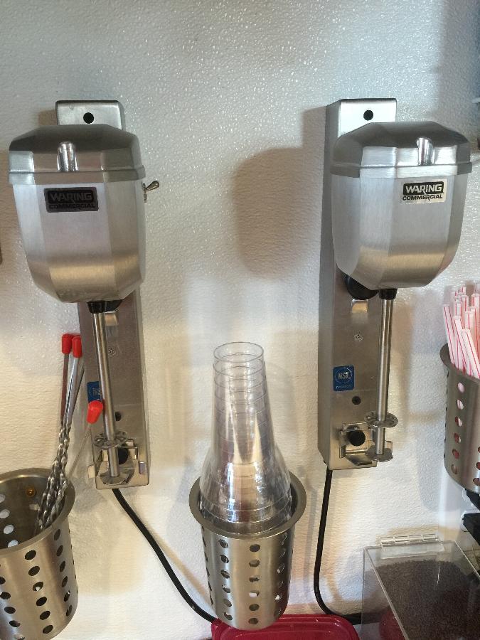 Waring DMC180DCA Wall Mount Drink Mixer