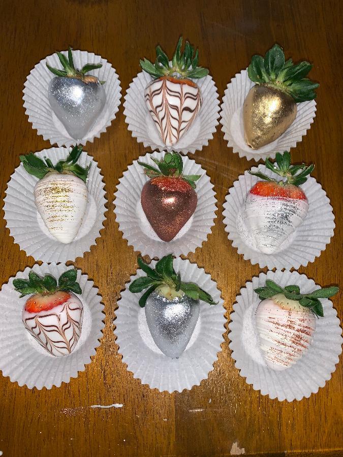 White Fluted Baking Cup 2" x 1 1/4" 10000/Case