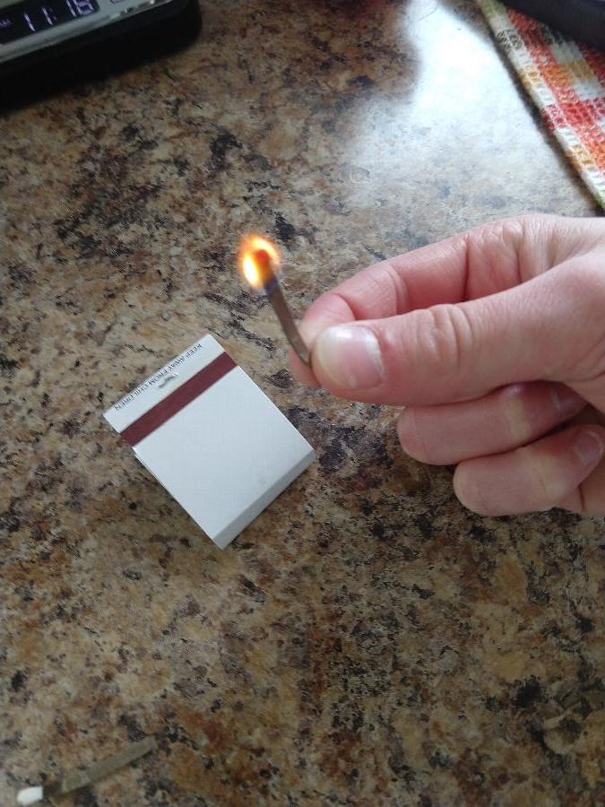 Strike Bulk Pack Matches 2000 Books/Case