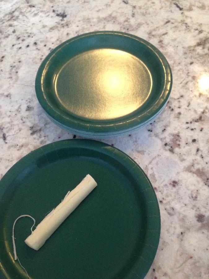 Creative Converting 793124B 7" Hunter Green Paper Plate 24/Pack