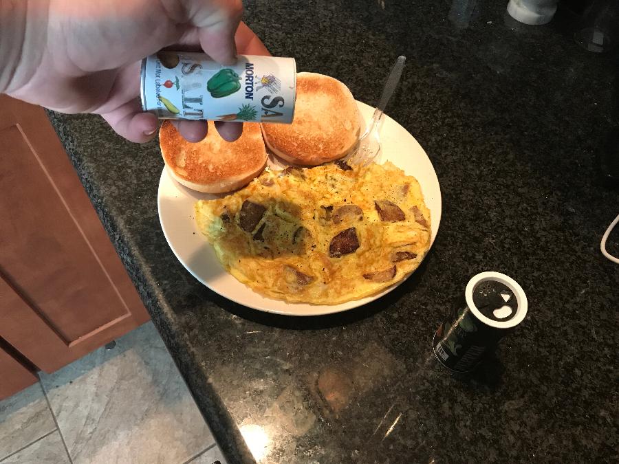 Morton Disposable Salt and Pepper Shaker Set