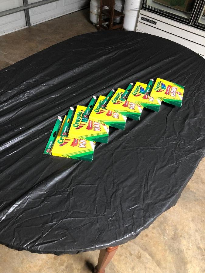 Creative Converting 703000 Stay Put Black 60" Round Plastic Tablecloth