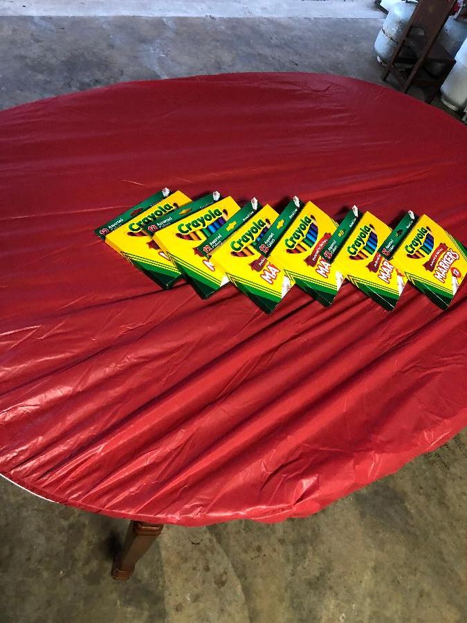 Creative Converting 37227 Stay Put Real Red 60" Round Plastic