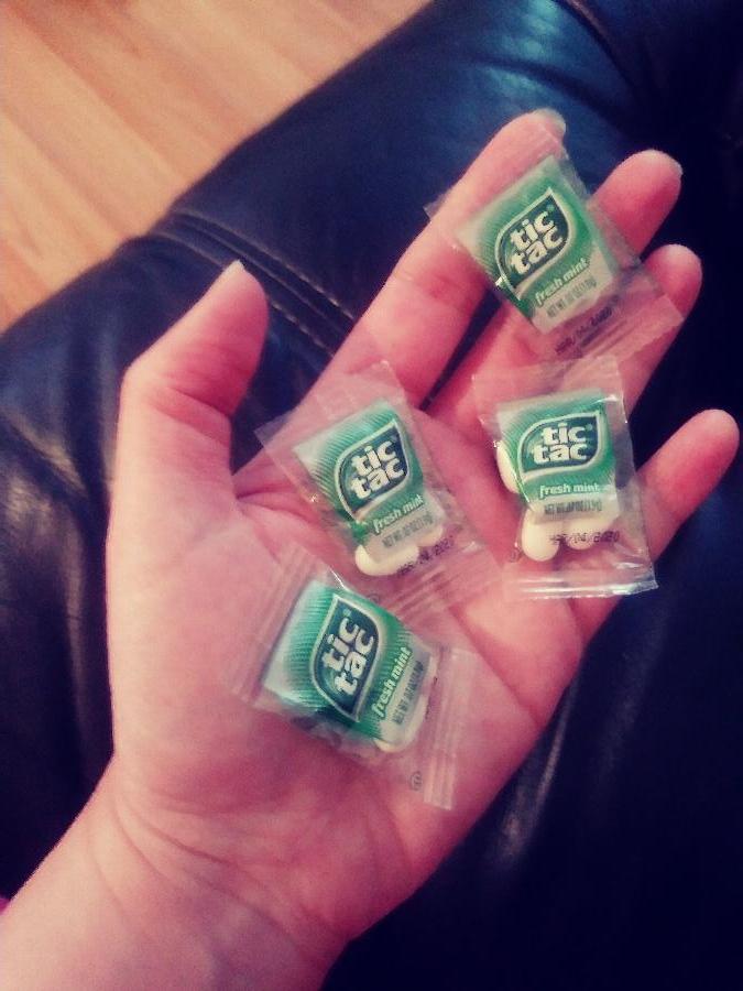 Tic Tac Pillow Packs (100 Individually Wrapped Mini Packs)