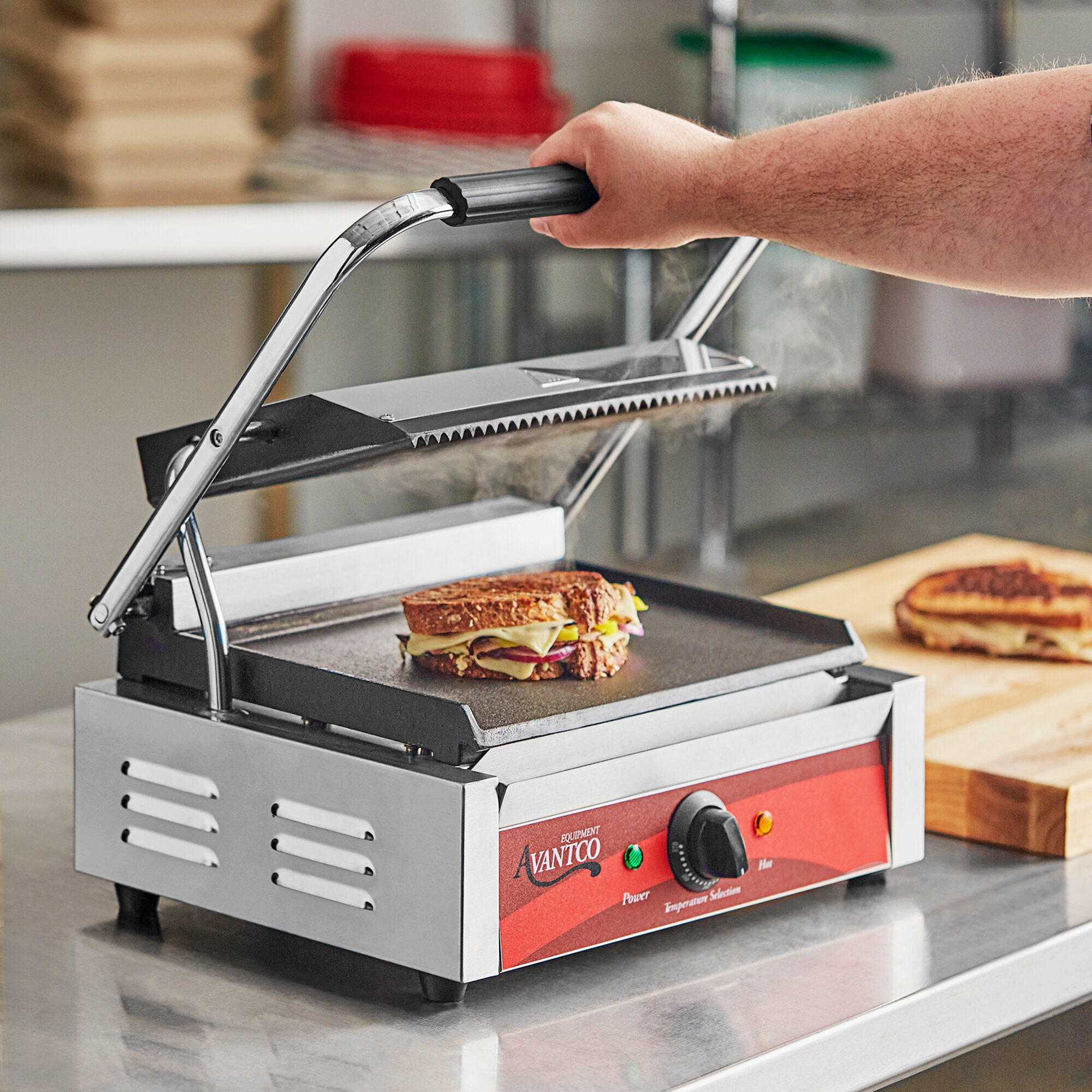 avantco-p75sg-panini-grill-w-grooved-top-smooth-bottom