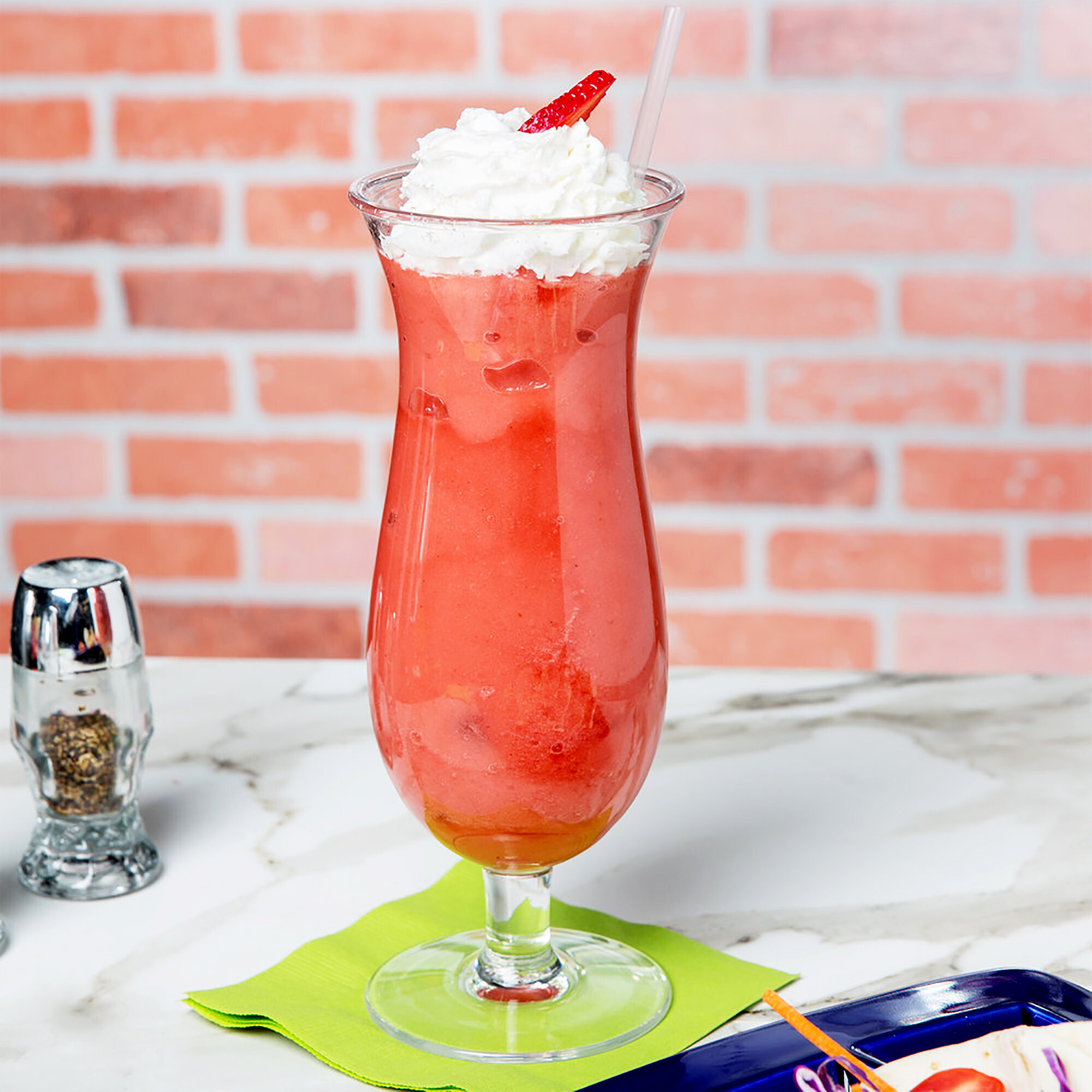 Thunder Group PLTHHC024C 24 oz. Plastic Hurricane Glass