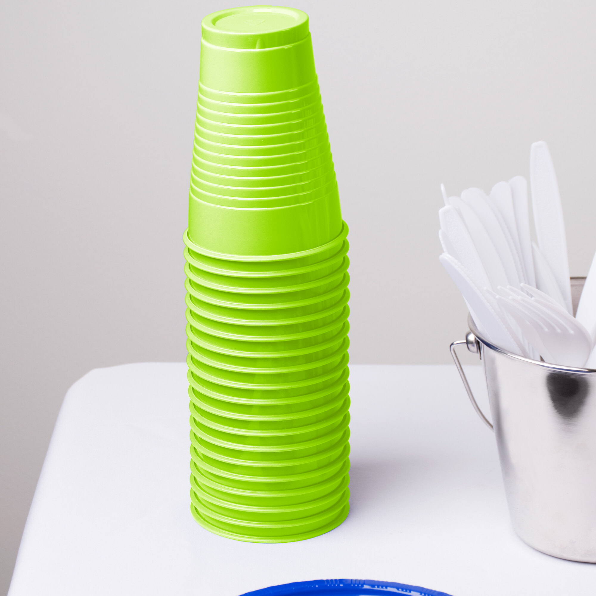 Creative Converting 28312371 12 oz. Fresh Lime Green Plastic Cup 240/Case