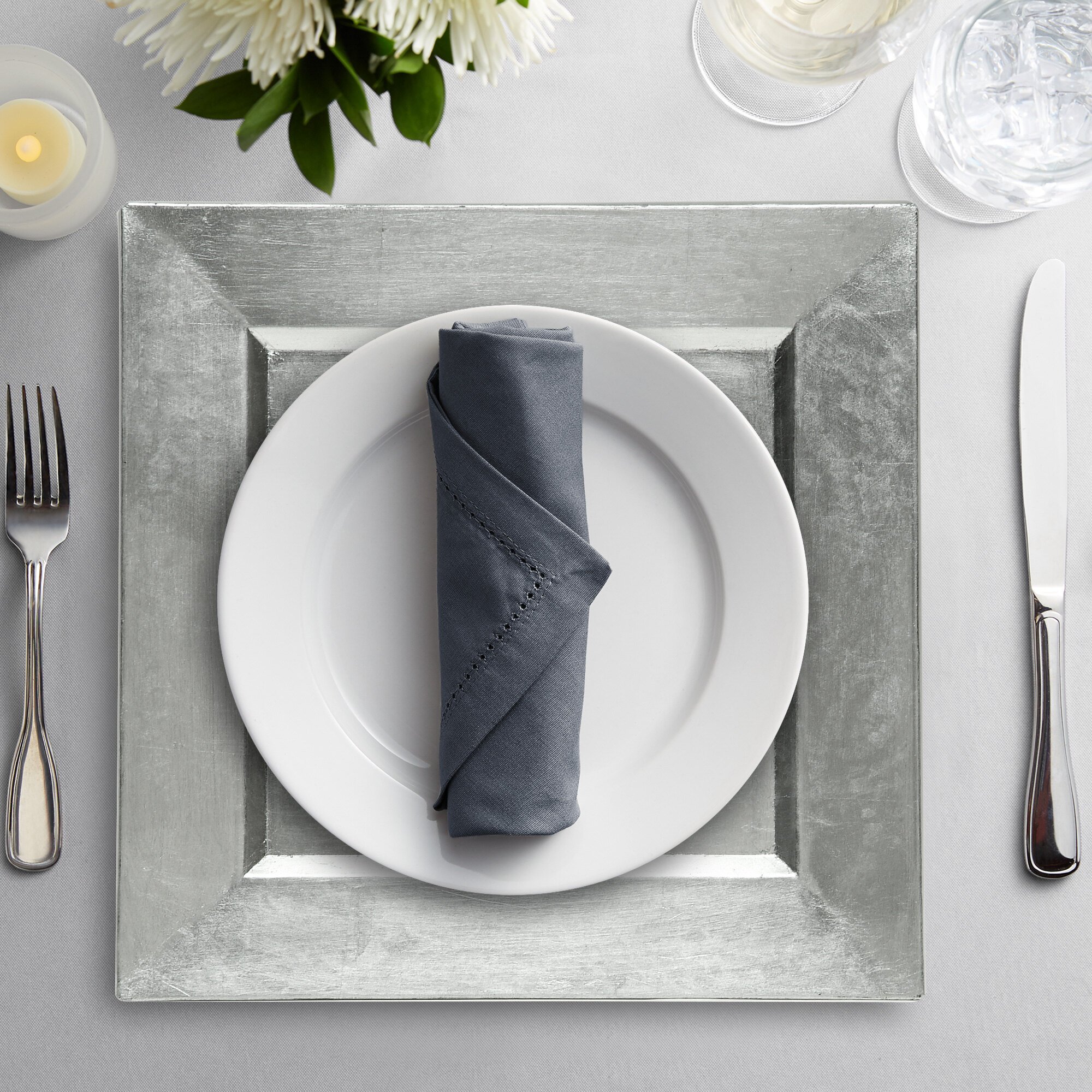 The Jay Companies A81HR13 13" x 13" Square Silver Plastic Charger Plate