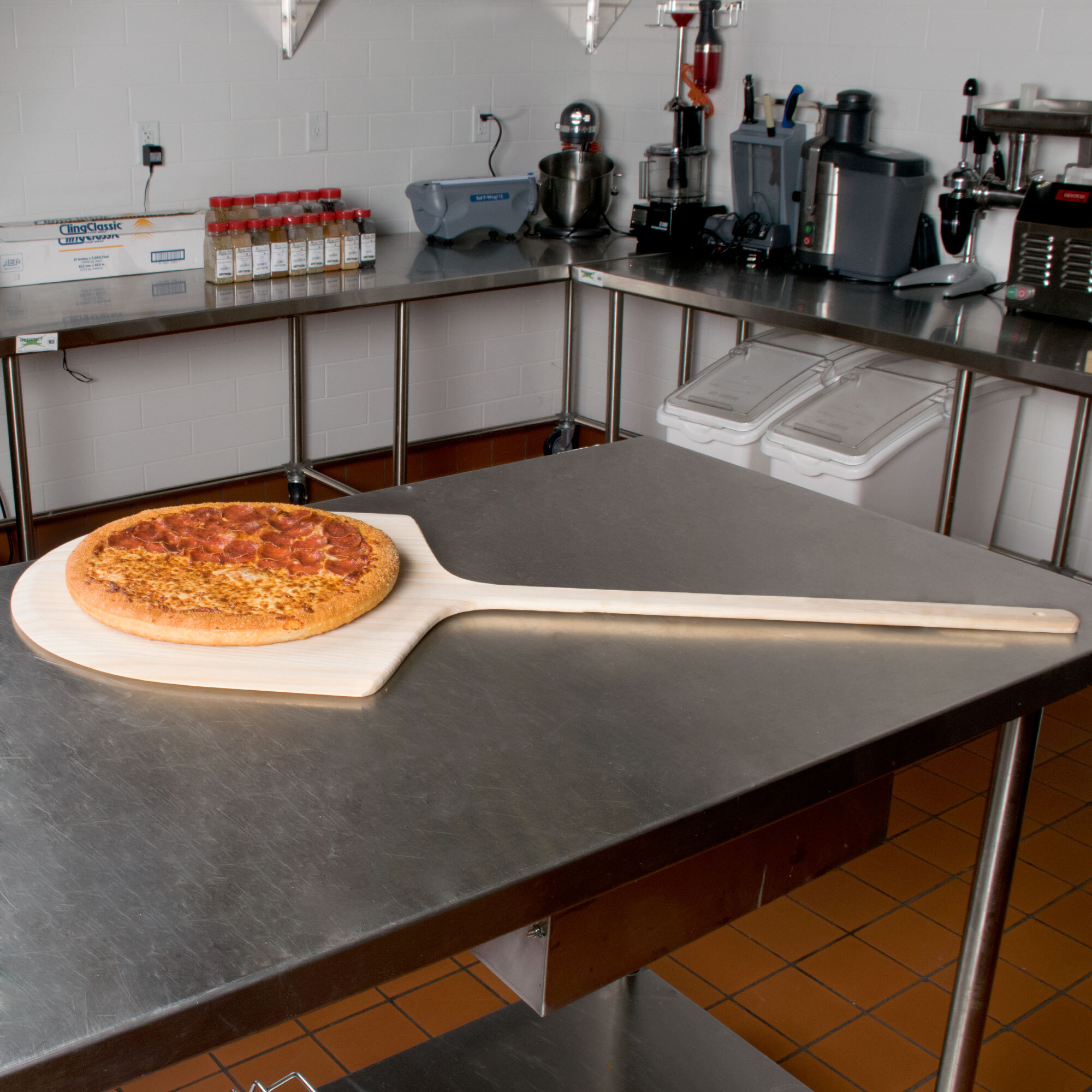 18" x 18" Wooden Pizza Peel with 24" Handle
