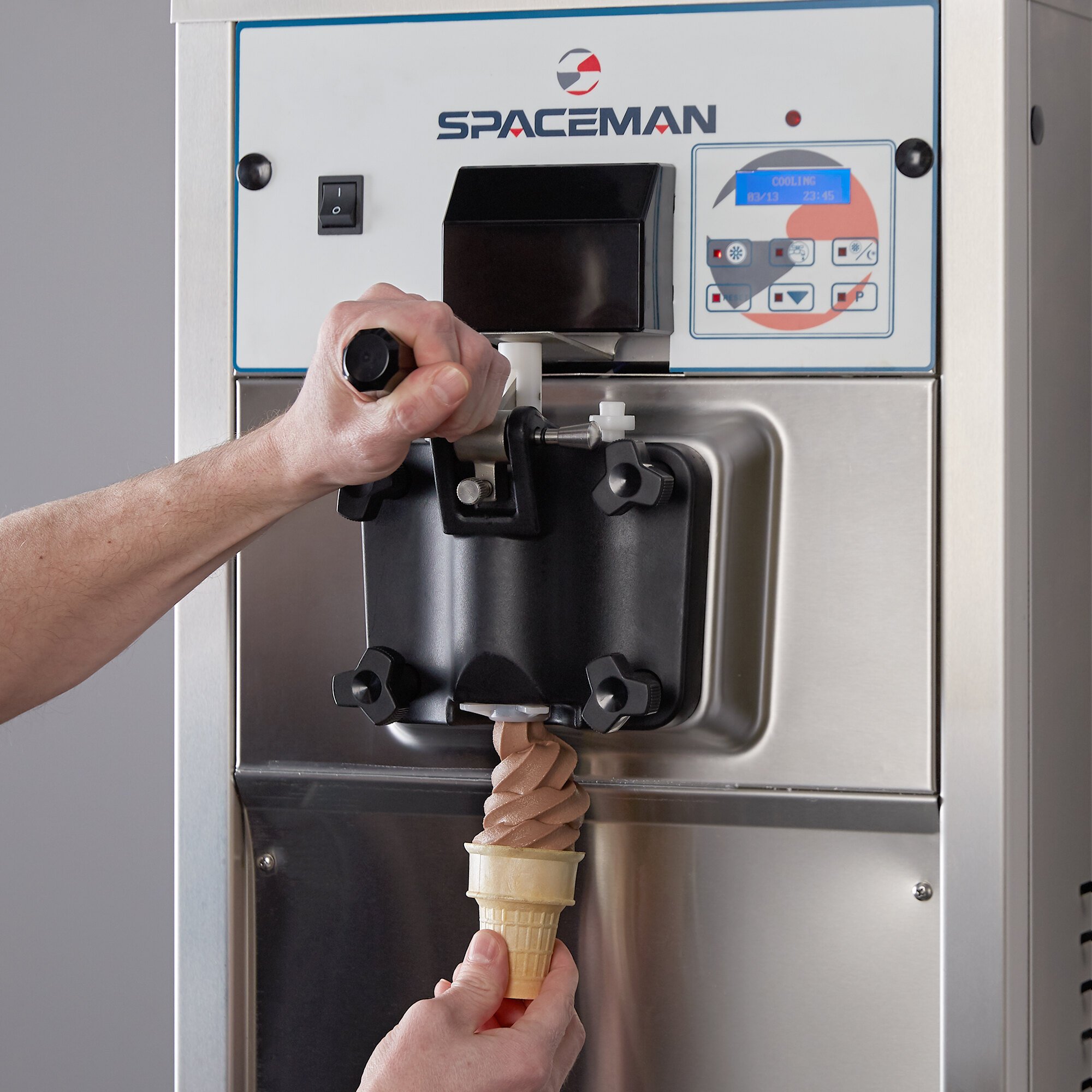 Spaceman 6236H Soft Serve Ice Cream Machine with 1 Hopper 208/230V