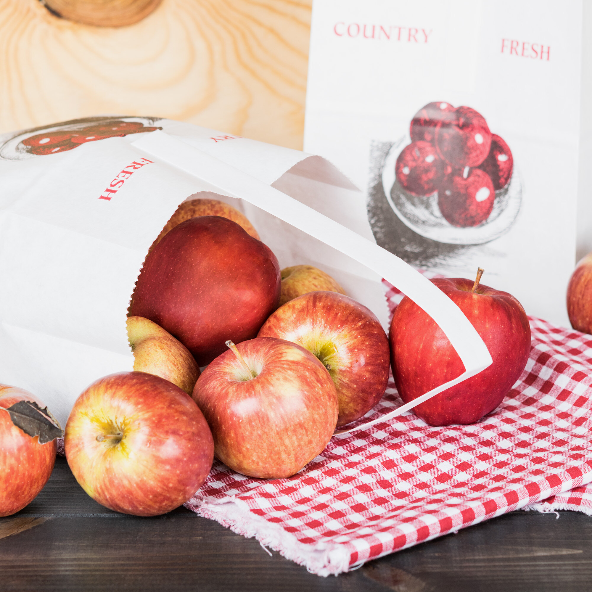 1/2 Peck "Country Fresh Sophomore" Apple White Kraft Paper Produce