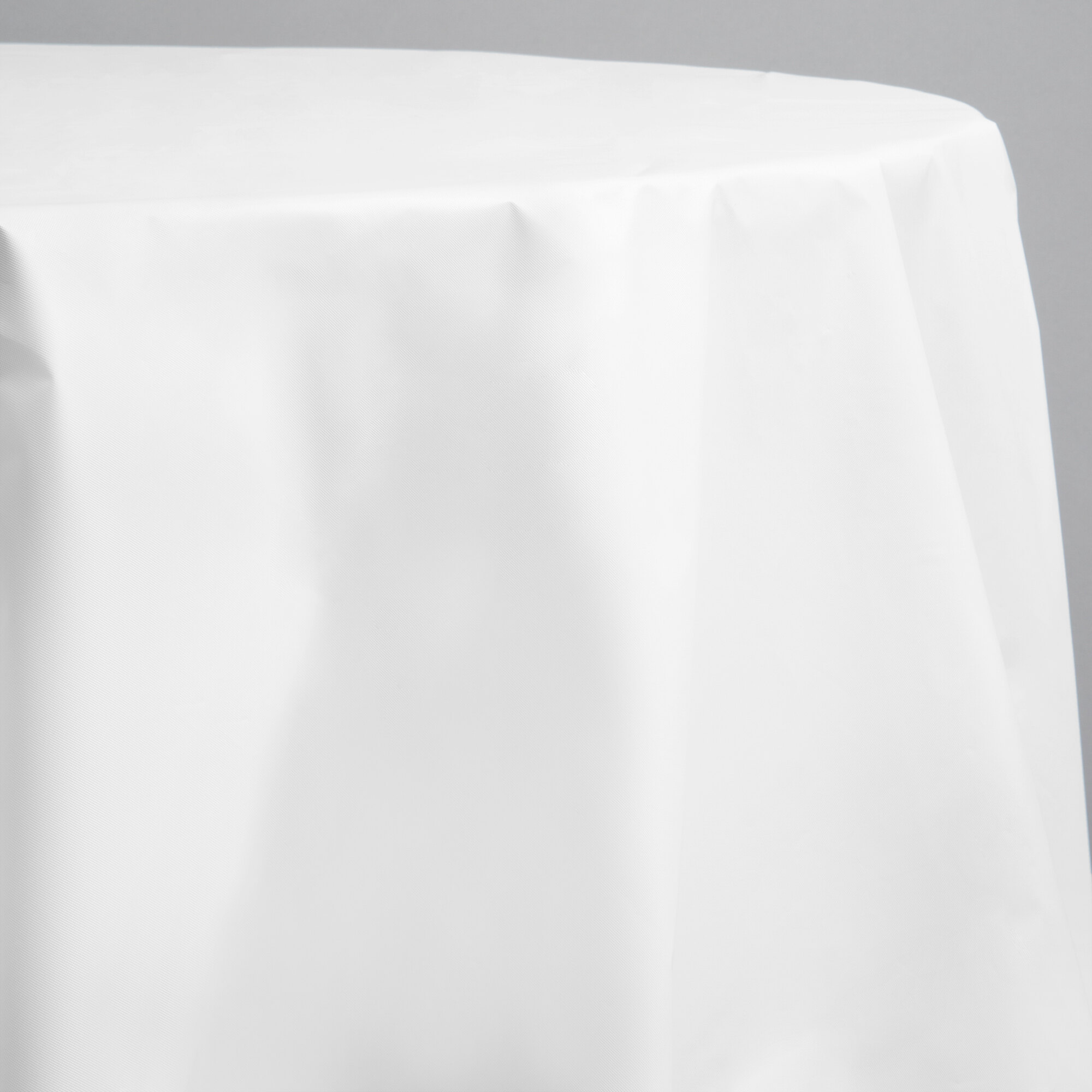 Creative Converting 703272 82" White OctyRound Disposable Plastic Table ...