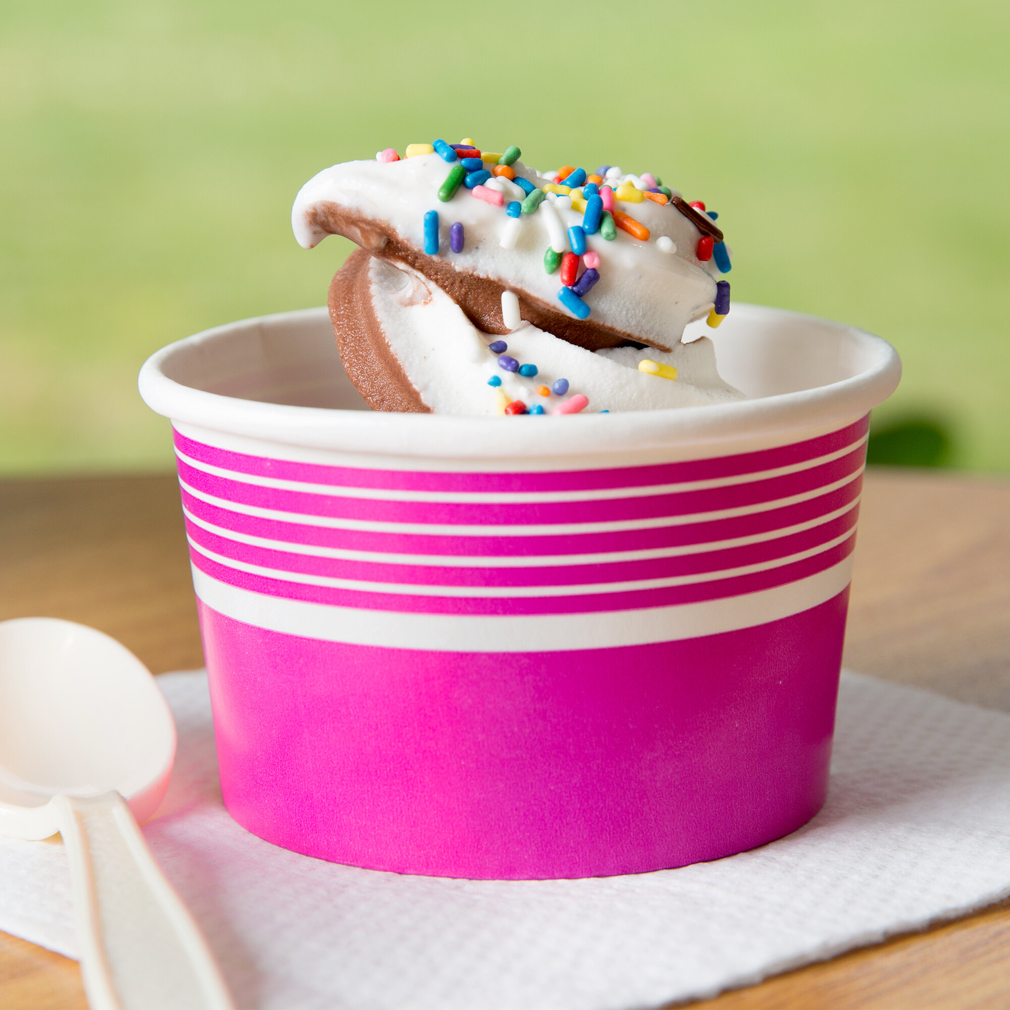 Choice 8 oz. Pink Paper Frozen Yogurt / Food Cup 1000/Case