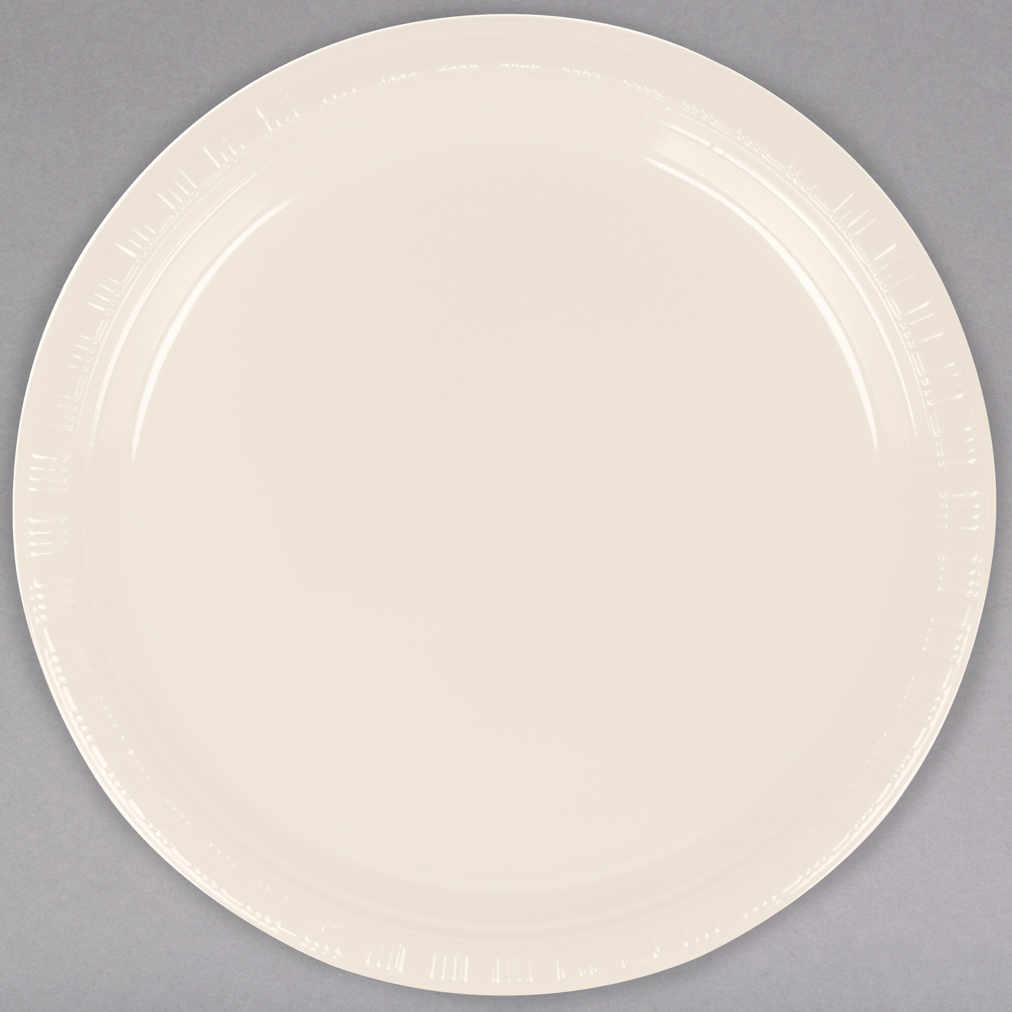 Creative Converting 28161011 7" Ivory Plastic Plate 20/Pack