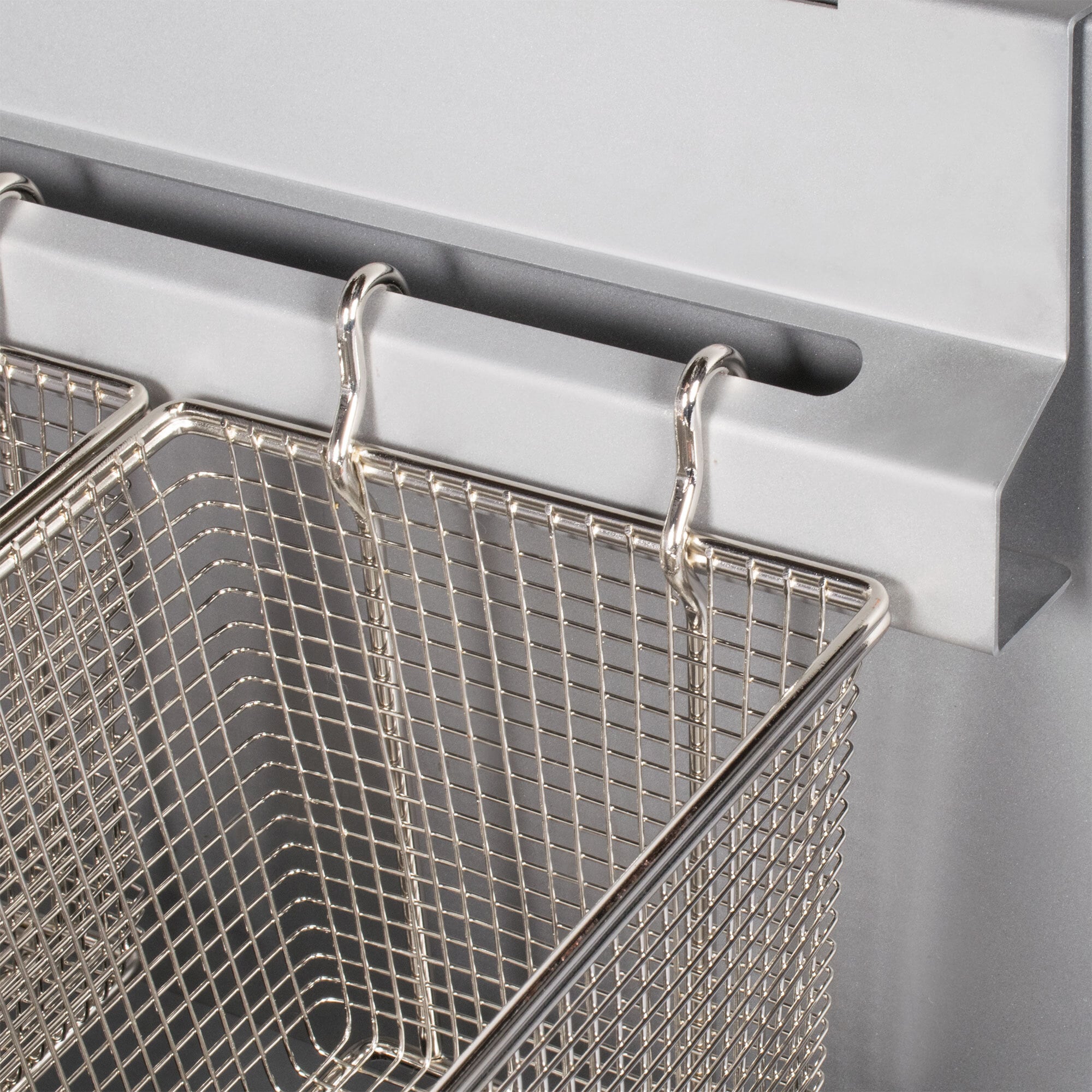 Friteuse sur pied au gaz naturel Vulcan LG400-1 45-50 lb - 120,000 BTU — image 3