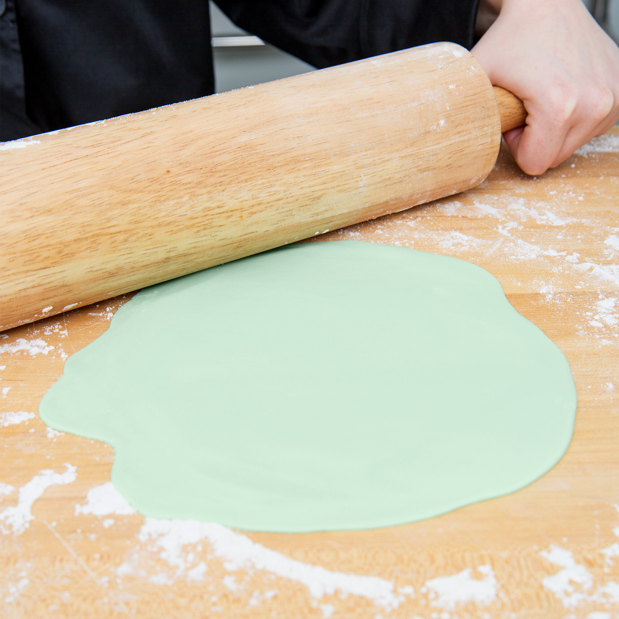 Satin Ice 2 lb. Pastel Green Vanilla Rolled Fondant Icing