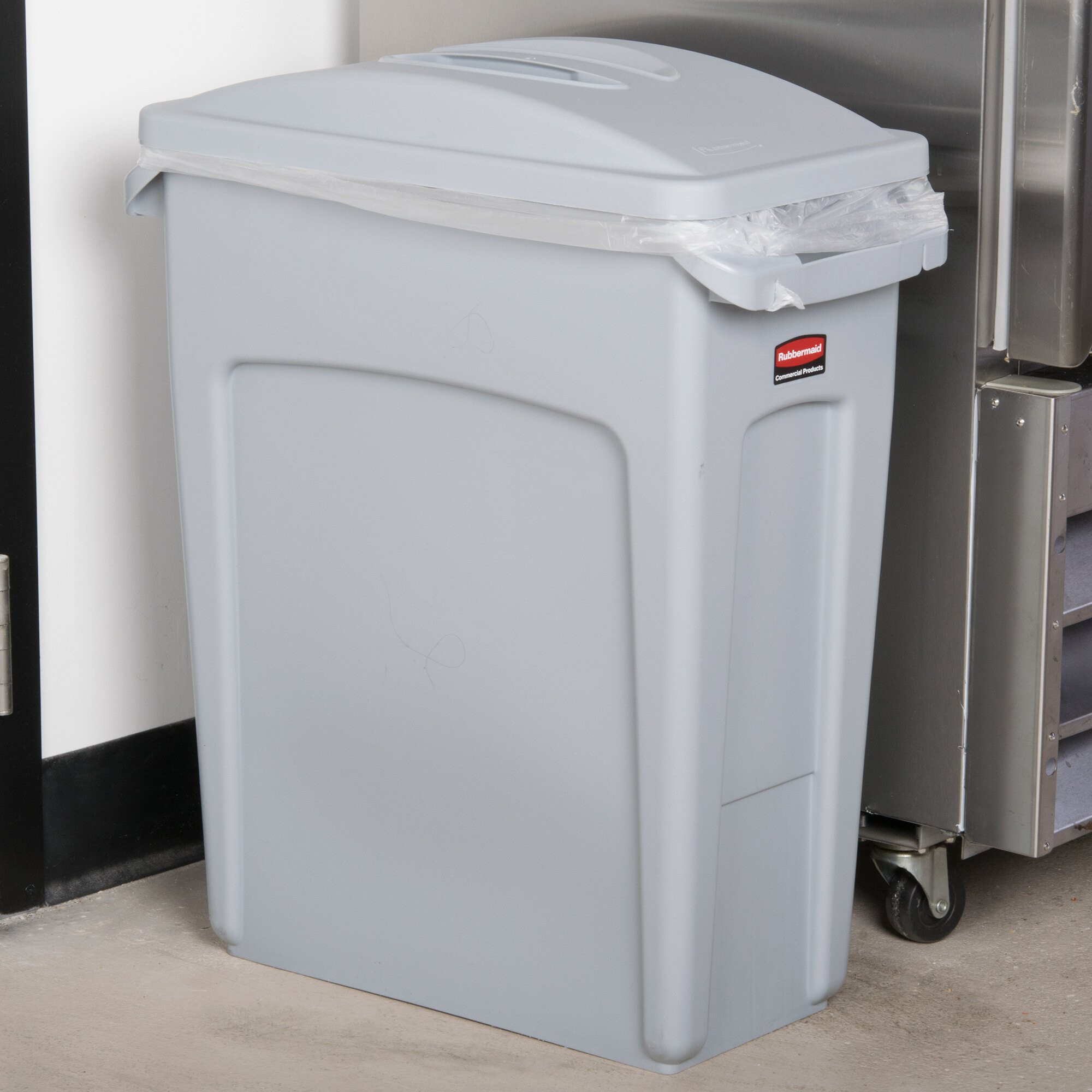 Rubbermaid Slim Jim 64 Qt. / 16 Gallon Light Gray Rectangular Trash Can