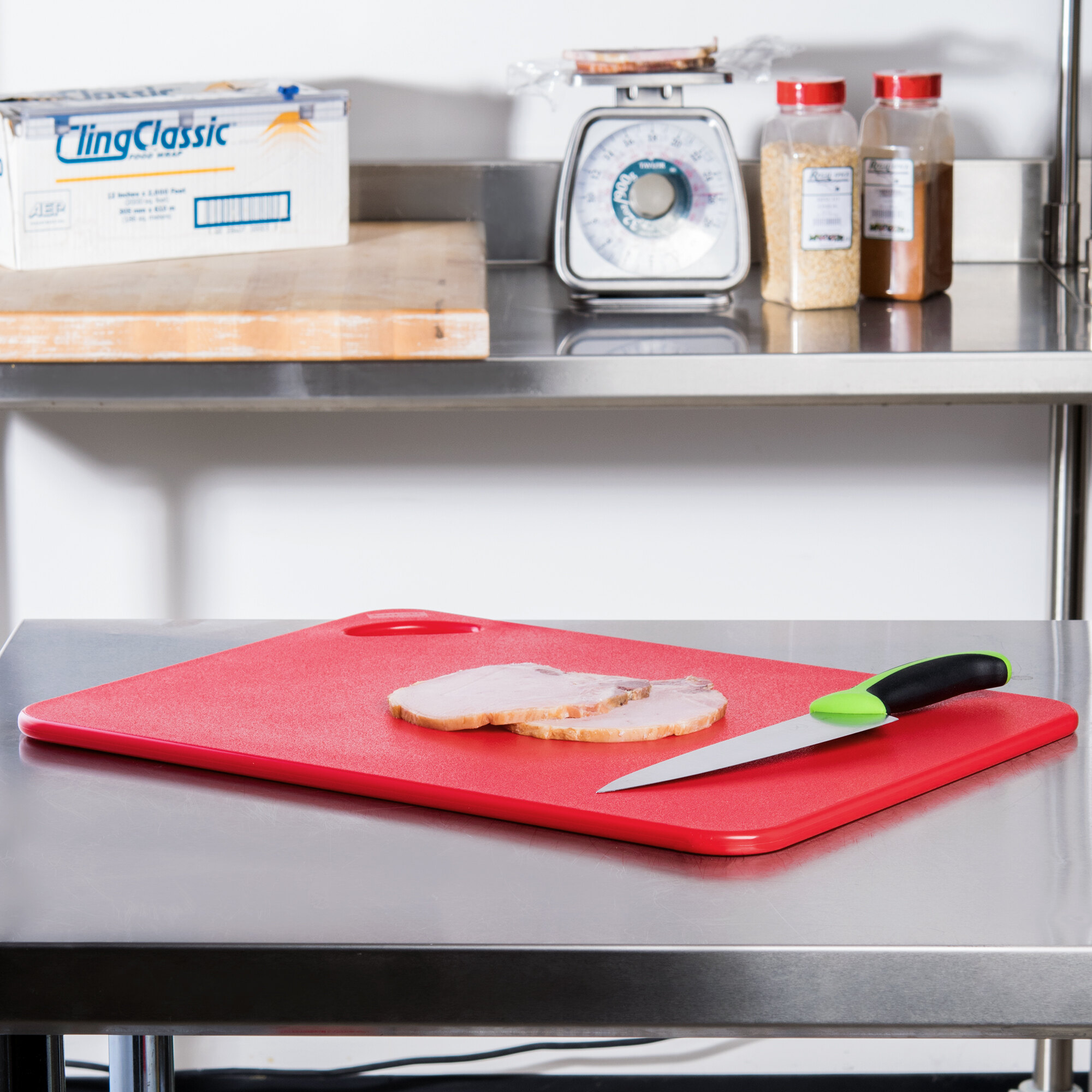 Rubbermaid 1980408 ColorCoded 20" x 15" x 1/2" Red Cutting Board