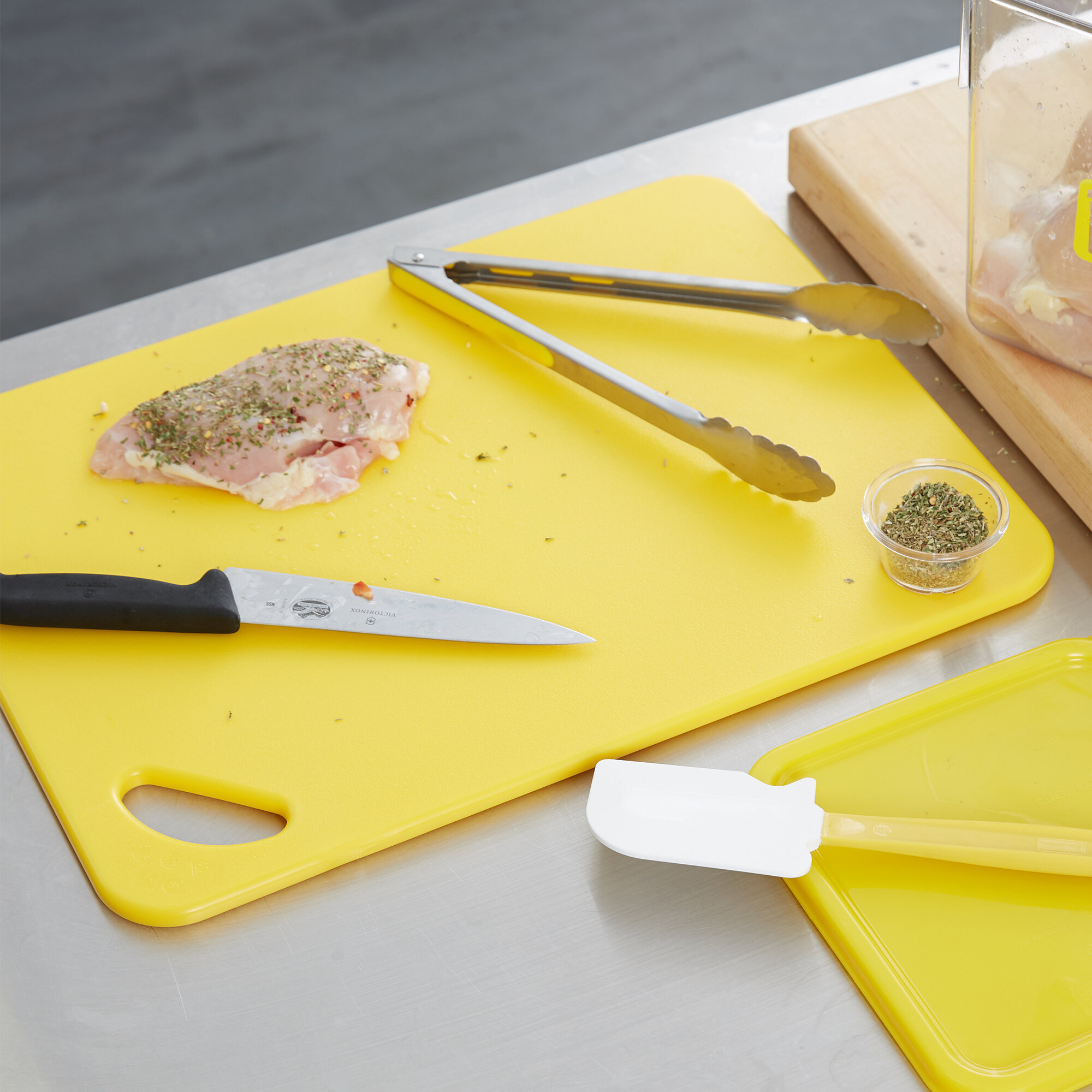 Rubbermaid 1981145 ColorCoded 7 Piece 15" x 20" Cutting Board Set