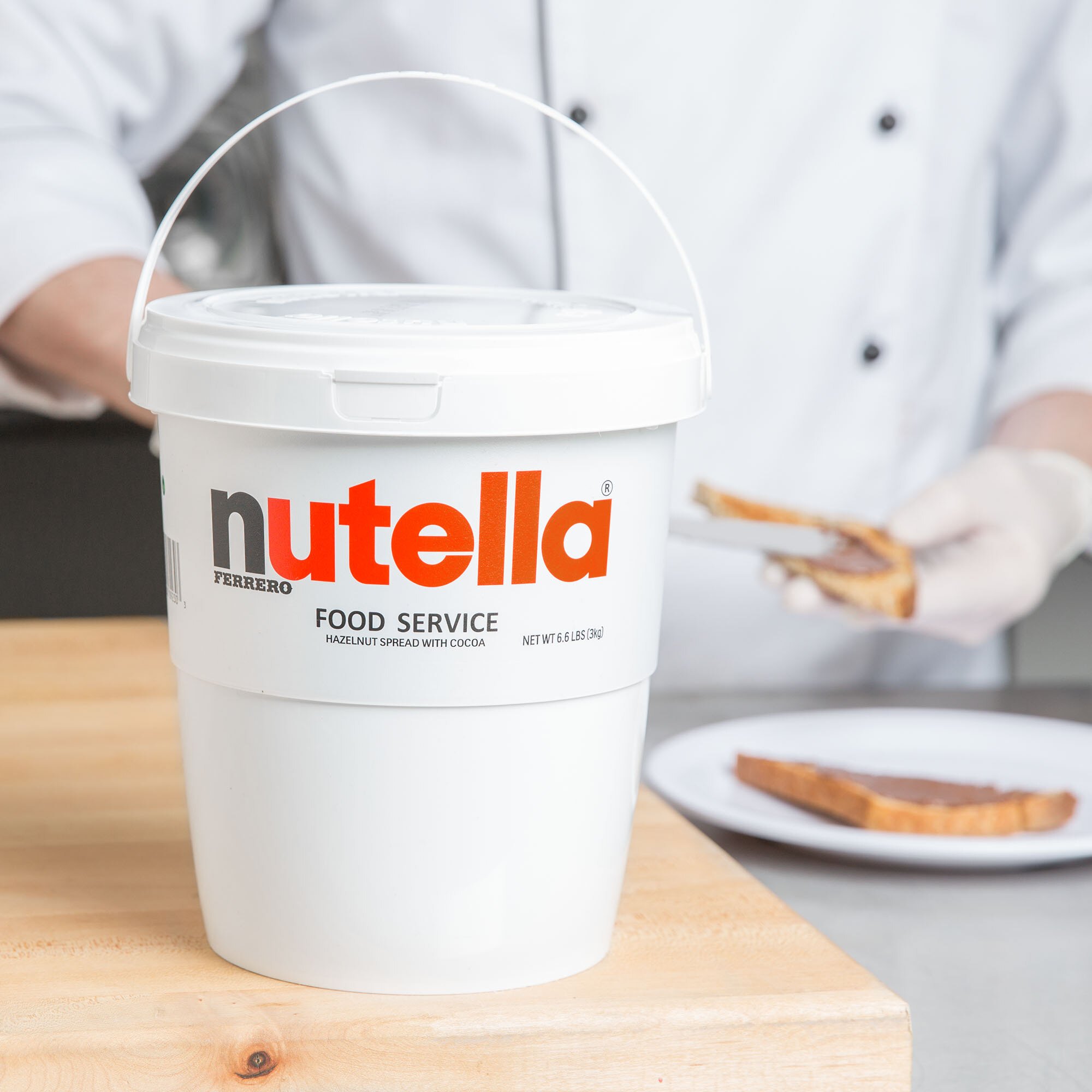 Nutella Hazelnut Spread (6.6 lb. Tub)