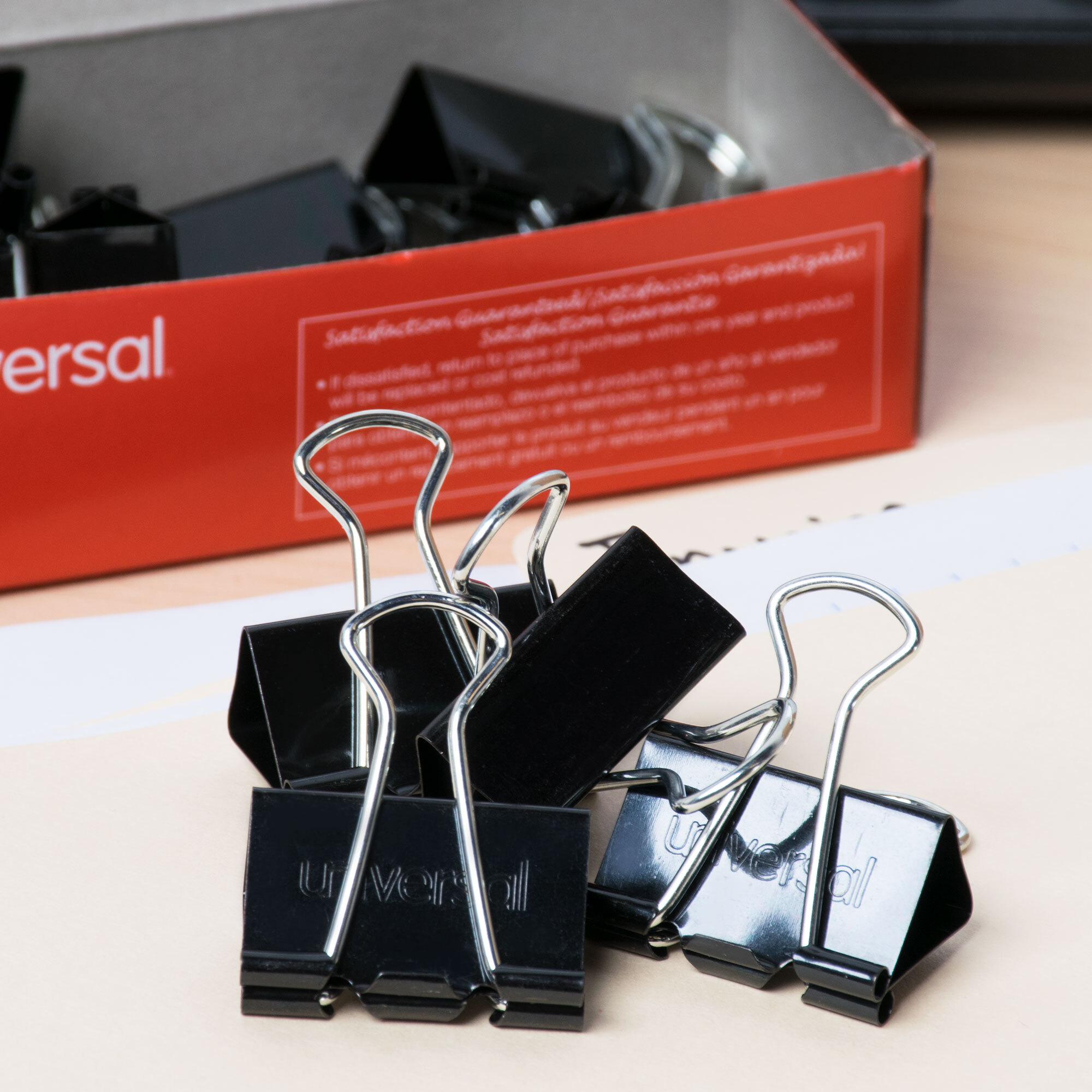 UNV10210 Universal® Medium Binder Clips - Zuma