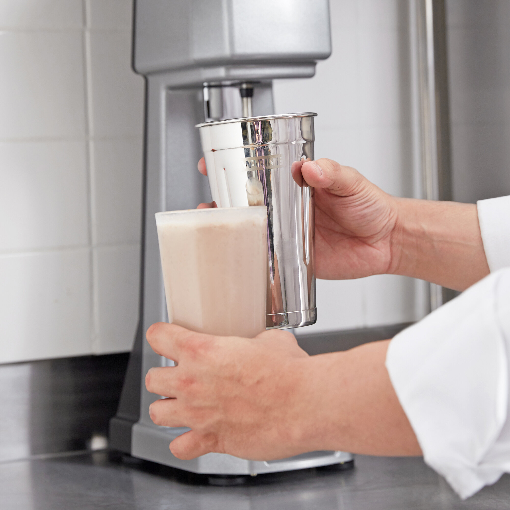 Waring WDM120 Commercial Drink Mixer staurantStore