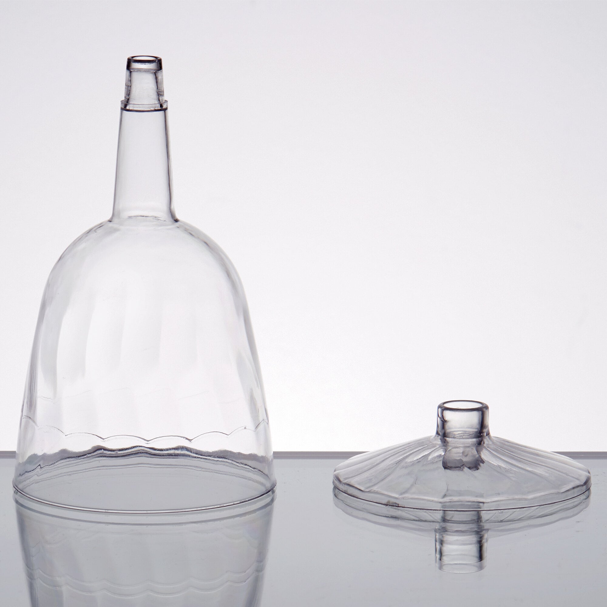 clear plastic wine goblets