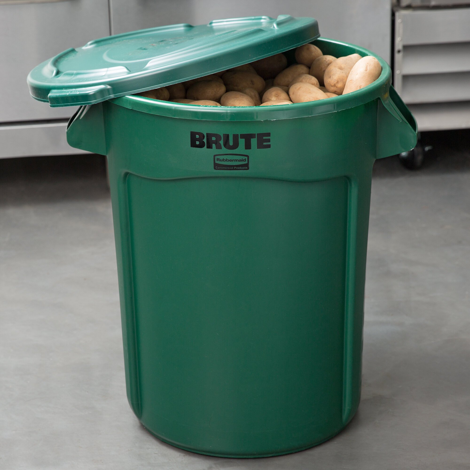 Rubbermaid BRUTE 32 Gallon Green Round Trash Can and Lid